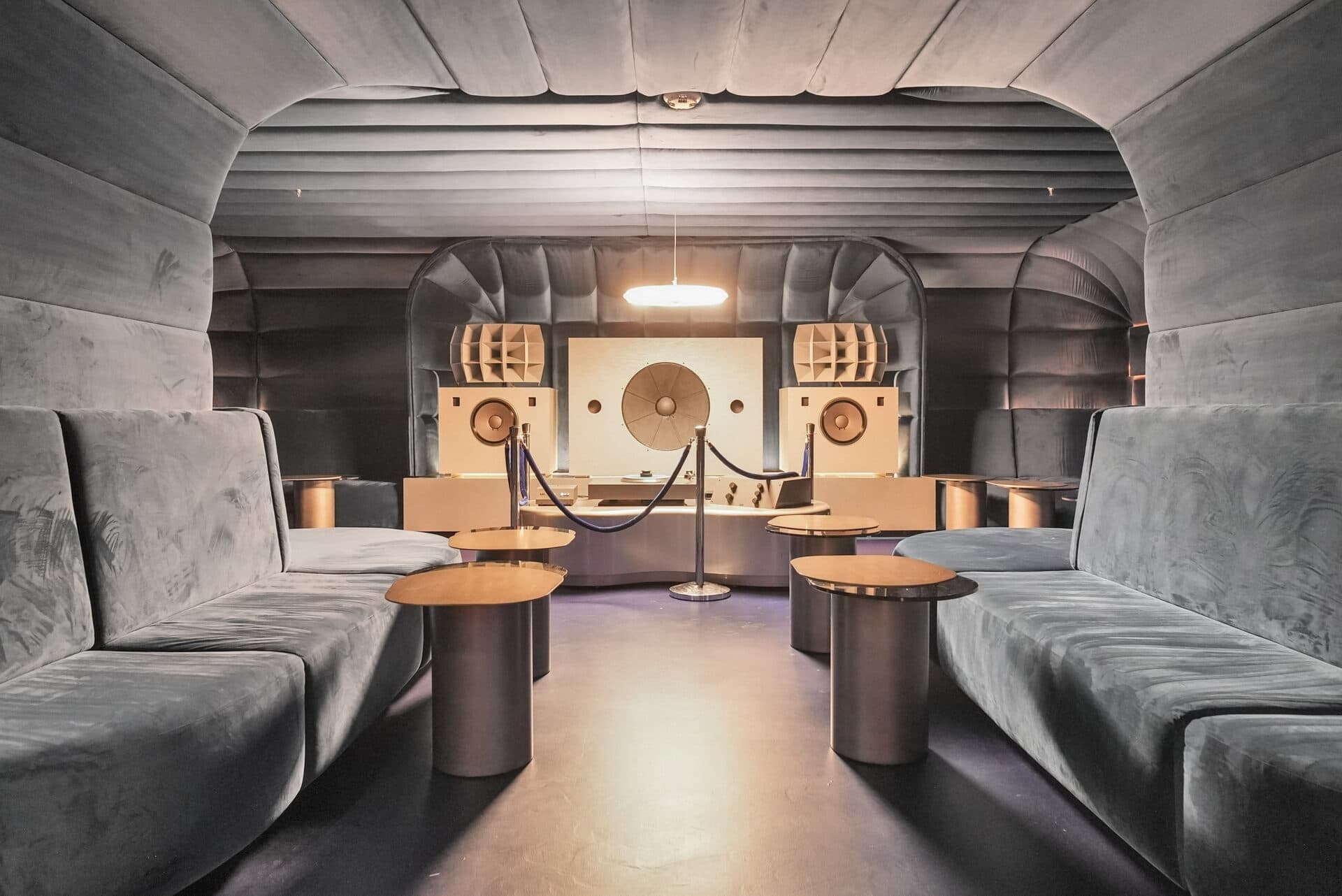Tunnel Seating