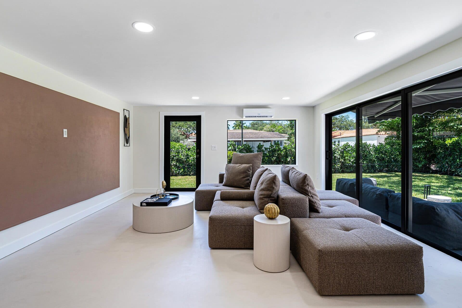 Living Area Detail