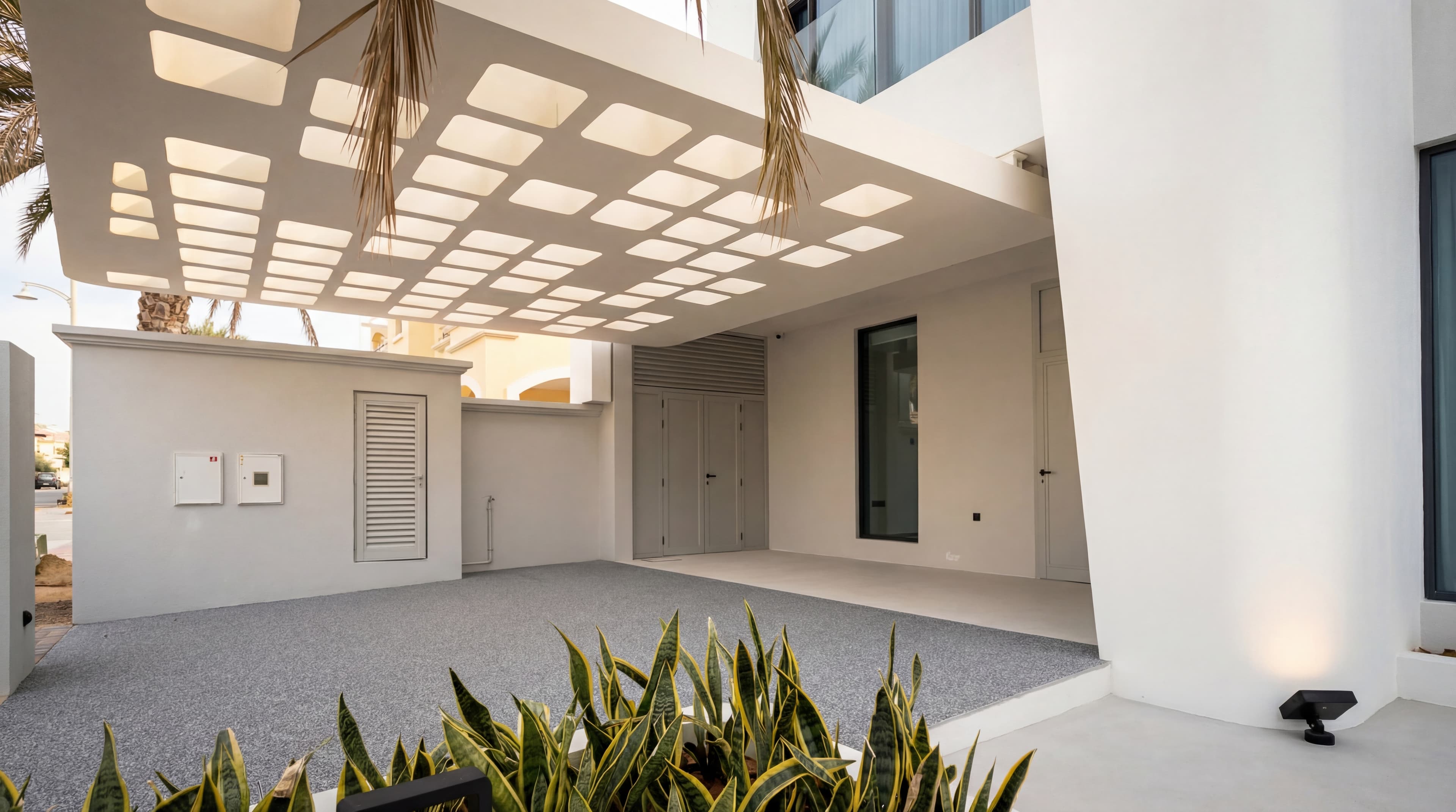 Villa Driveway
