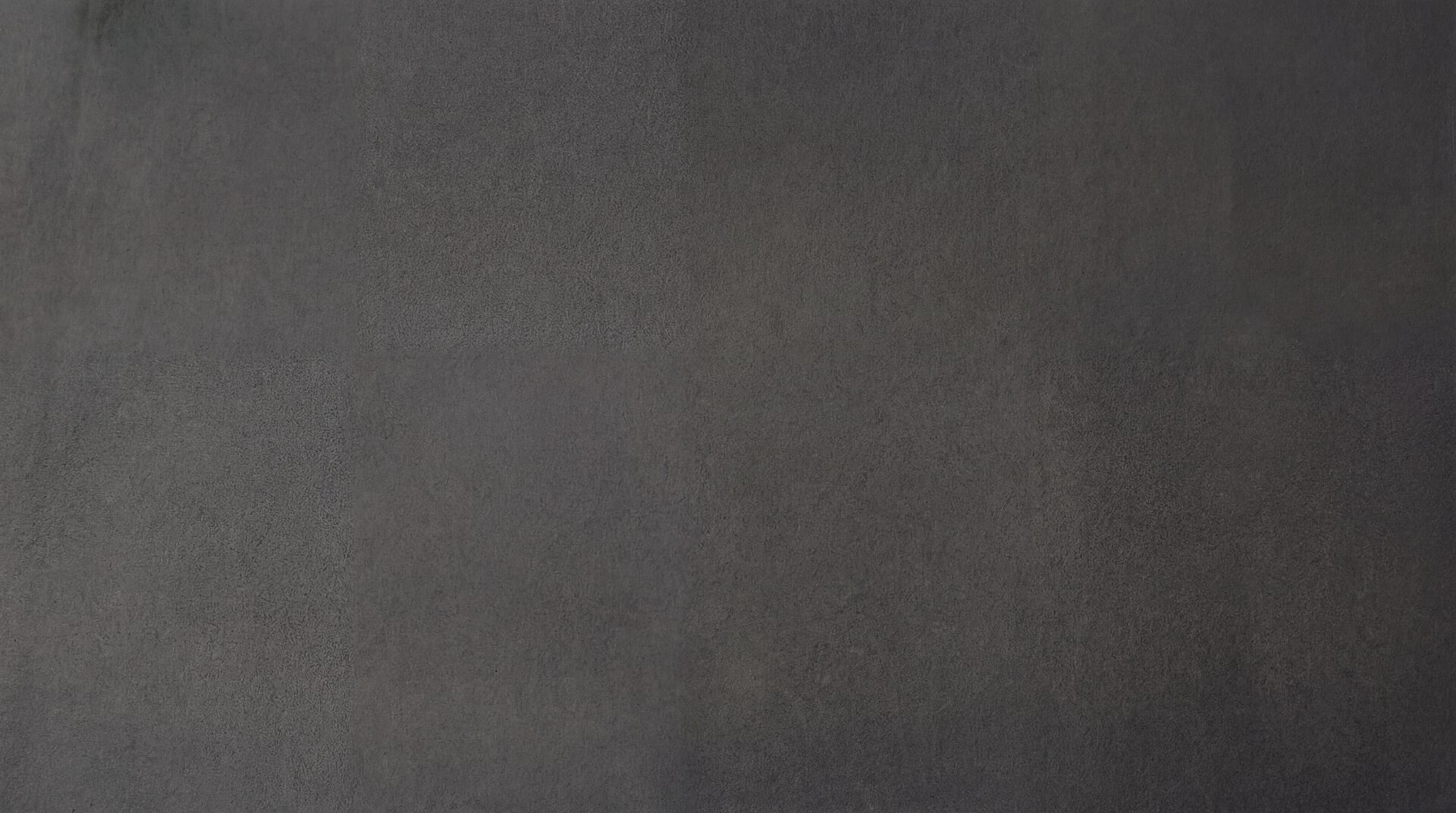 Glam Stone — Charcoal suede-effect decorative paint swatch