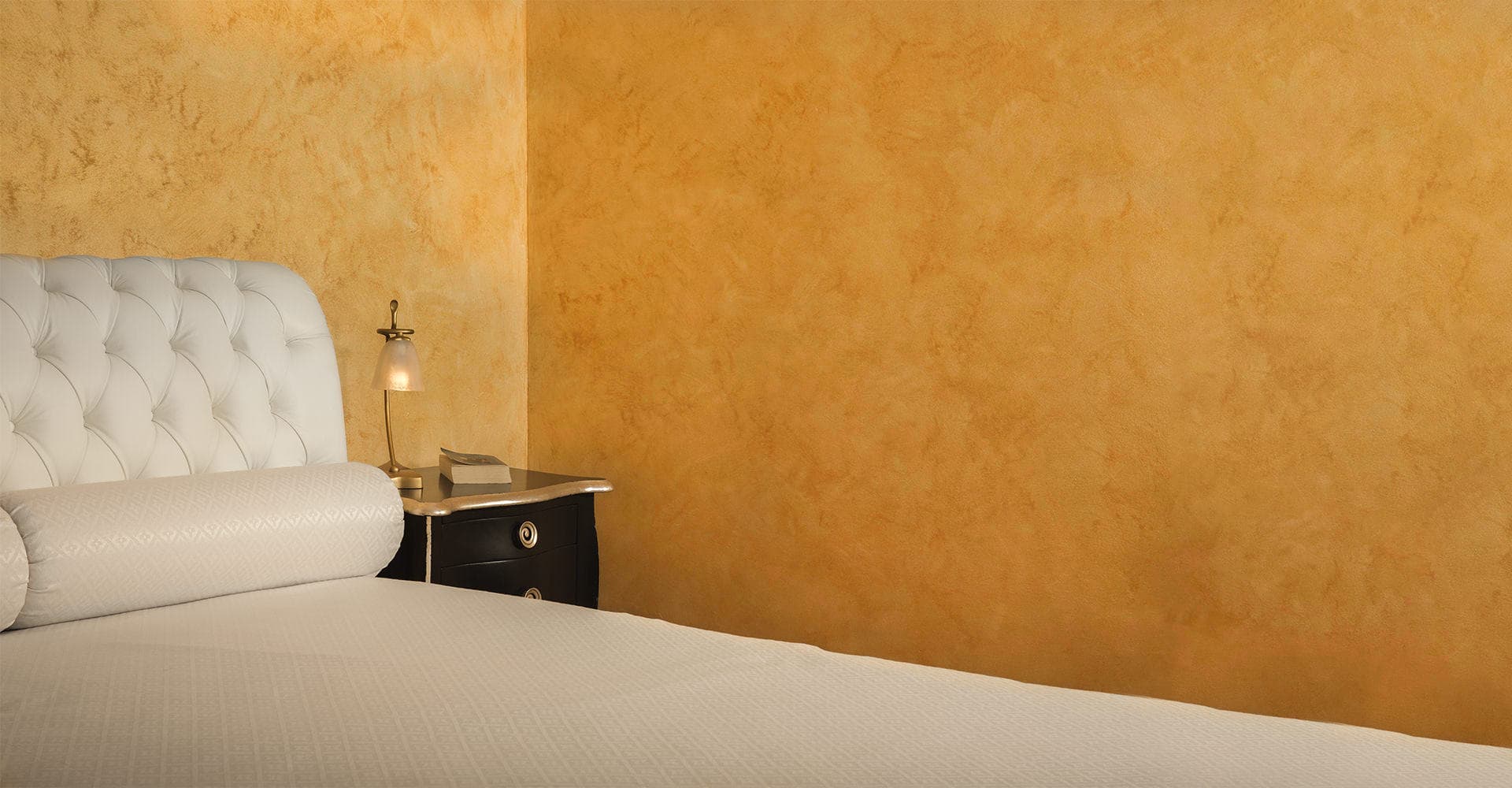 Sofia — Gold Wall Detail